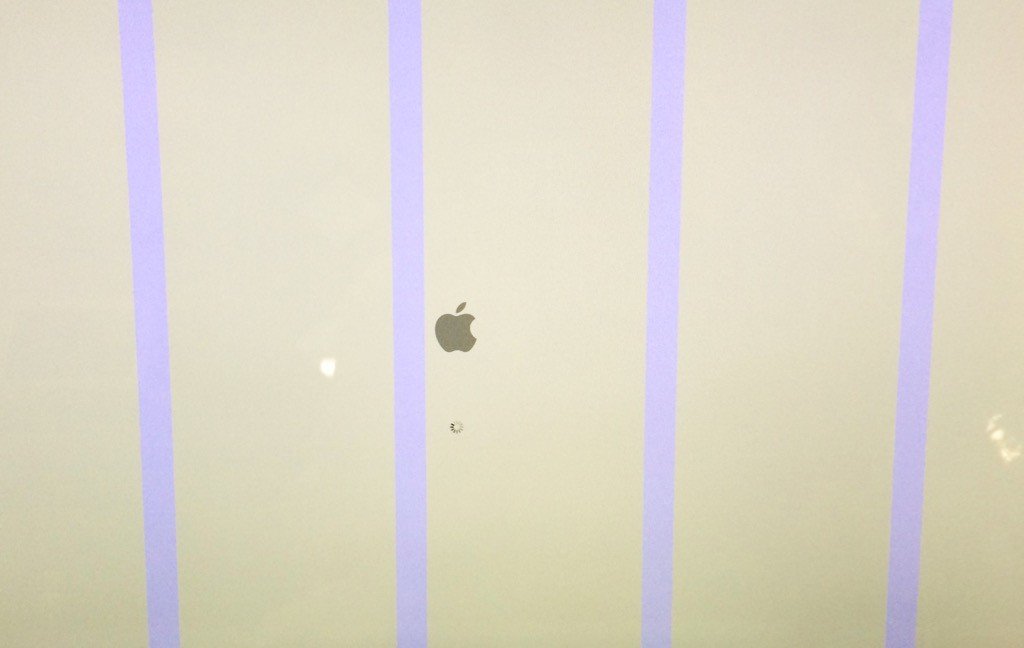 iMac vertical lines graphics card issue during boot up